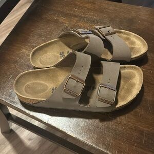 Brown/Tan Birkenstocks